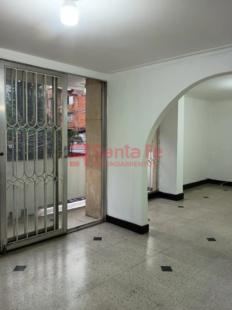 Casa en Florida Nueva, Medellín