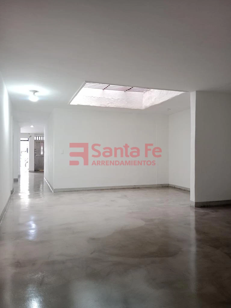 Casa Local en Belén, Medellín
