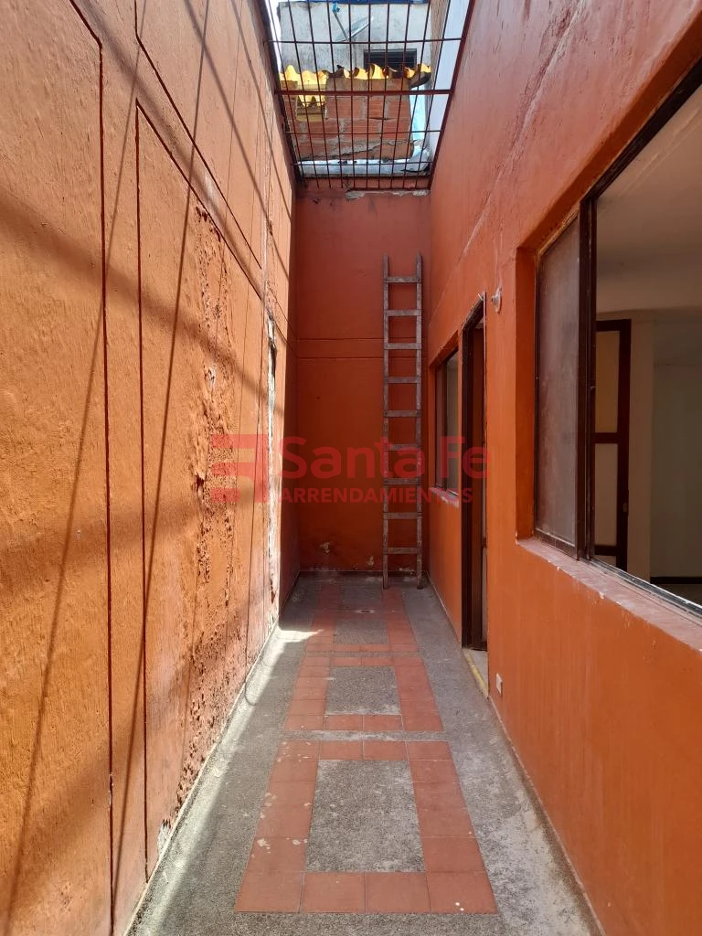 Local en Floresta, Medellín — foto 12