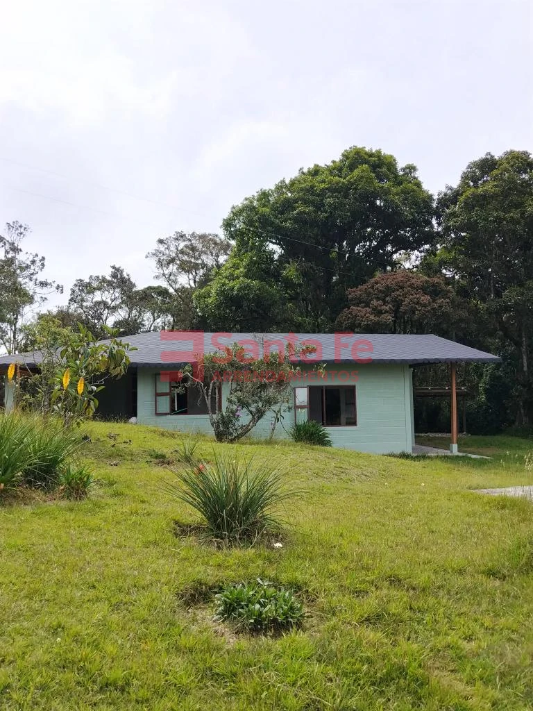 Casa en Santa Elena, Medellín