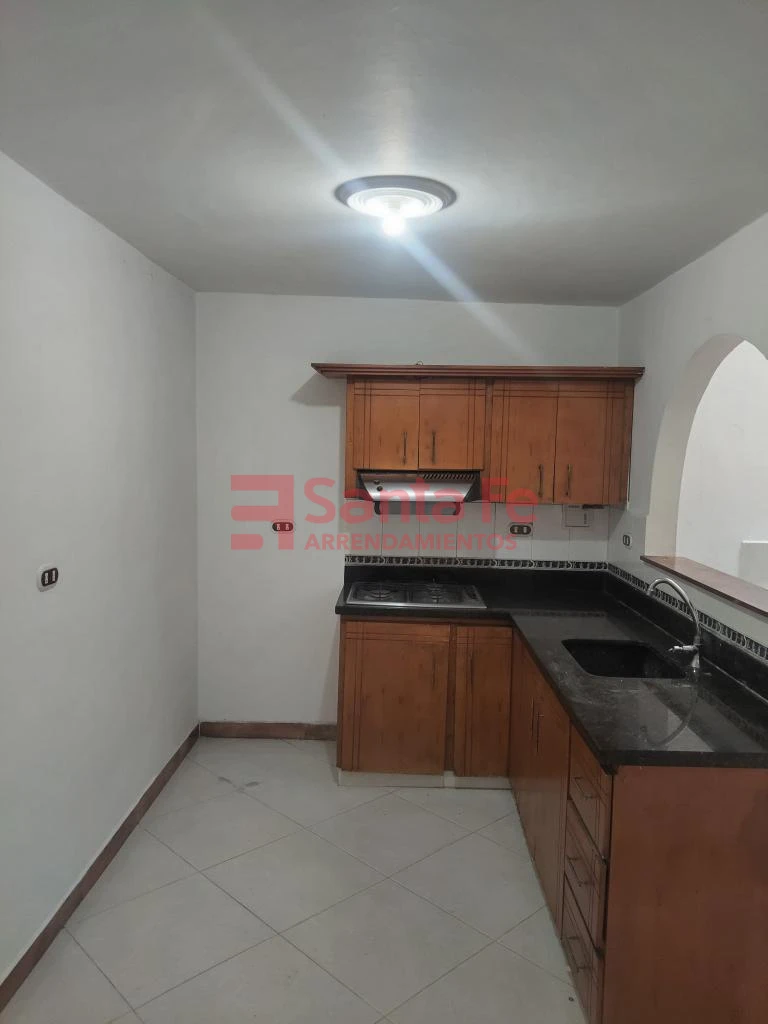 Casa Local en Simón Bolivar, Medellín