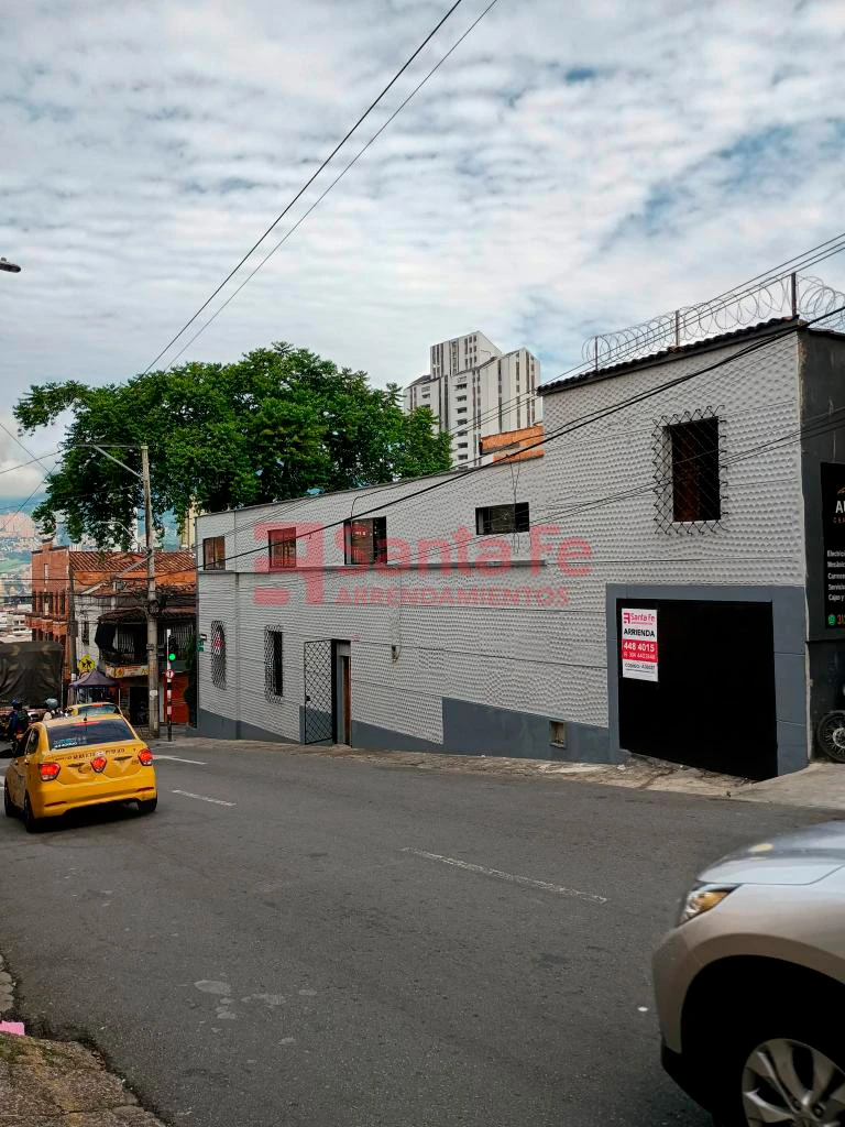 Casa Local en Centro, Medellín