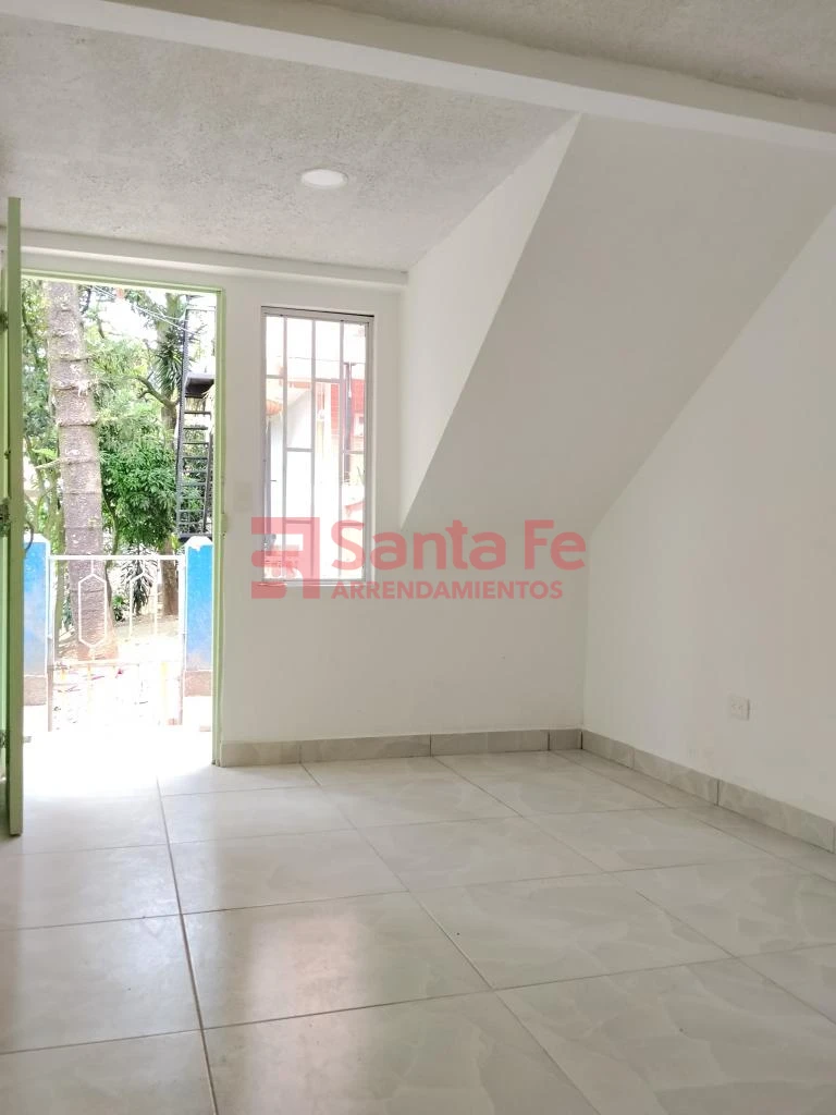 Casa en Caicedo, Medellín