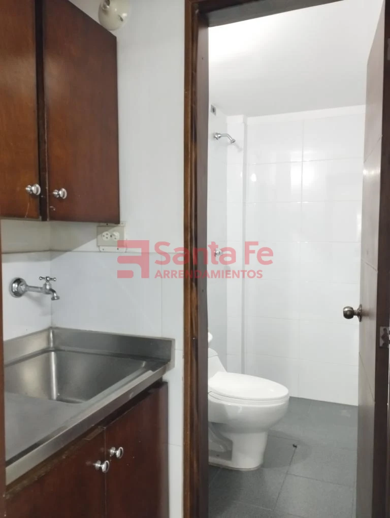 Oficina en Conquistadores, Medellín