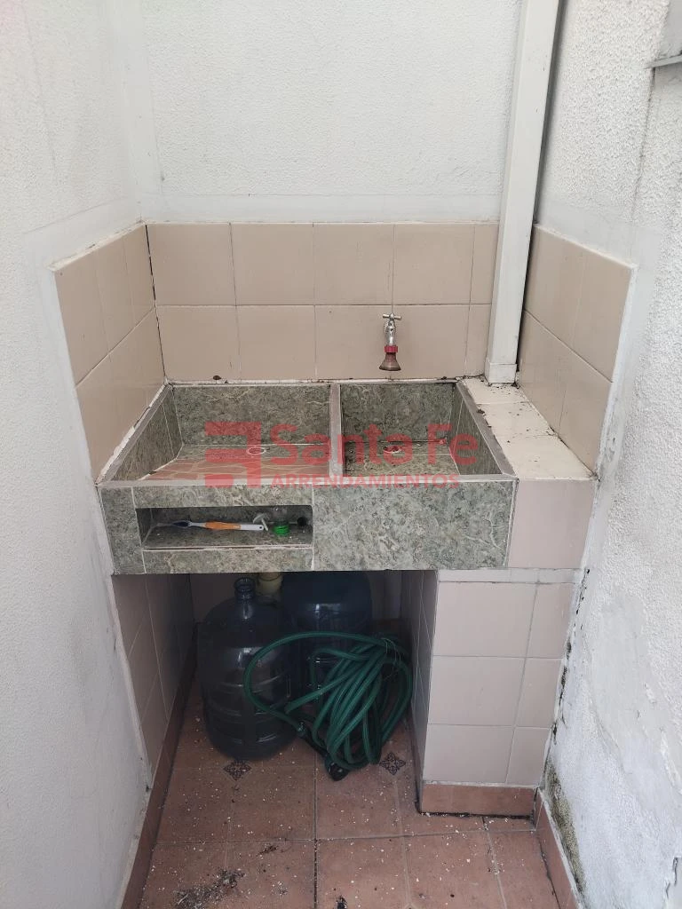 Local en Conquistadores, Medellín — foto 8