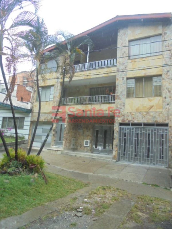 Casa Local en Castellana, Medellín