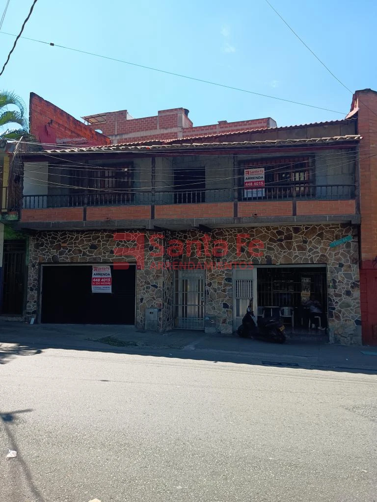 Casa Local en Prado, Medellín