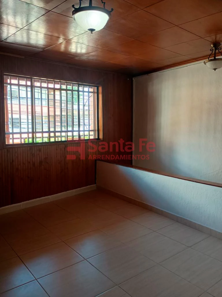 Casa Local en Florida Nueva, Medellín