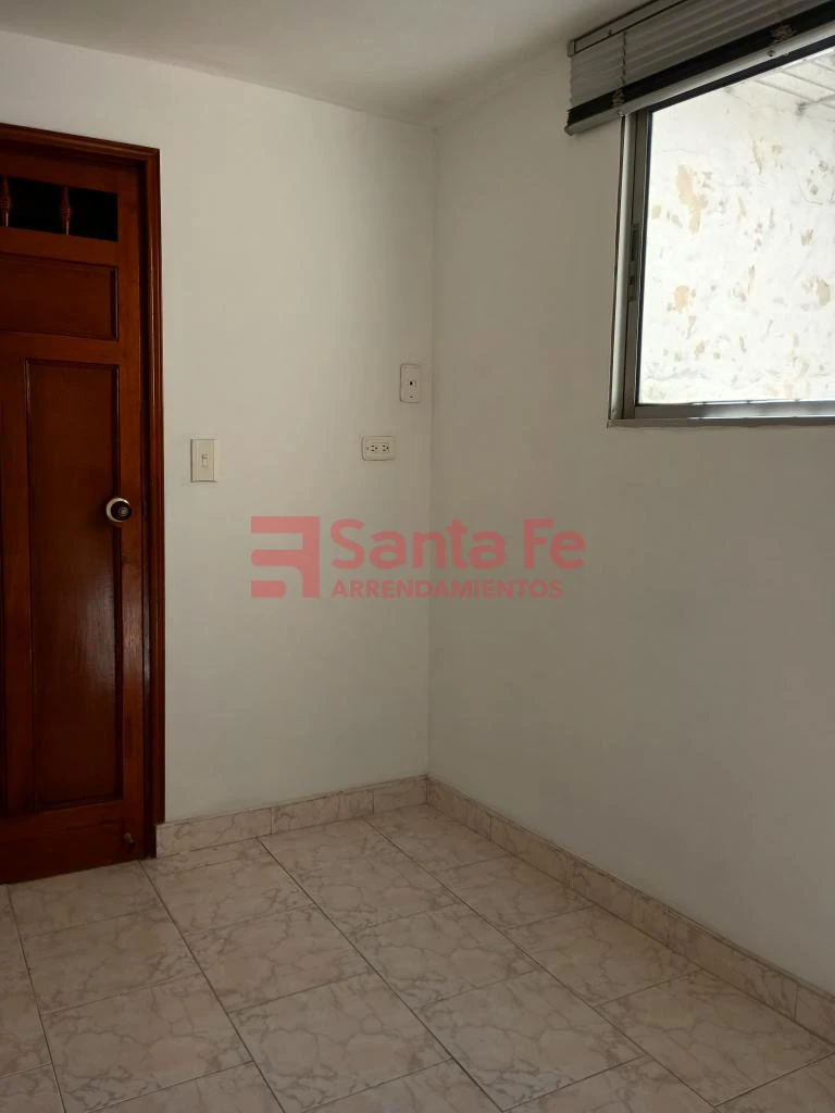 Casa Local en Florida Nueva, Medellín — foto 13
