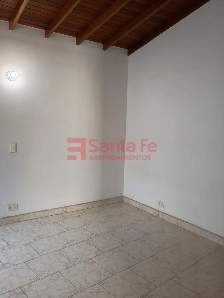 Casa Local en Florida Nueva, Medellín — foto 15