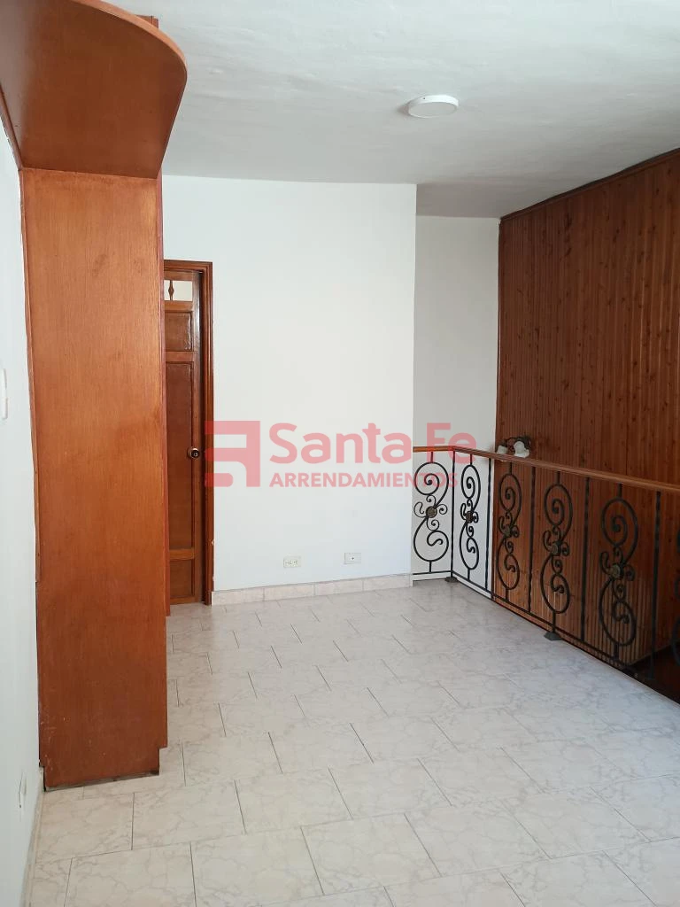 Casa Local en Florida Nueva, Medellín — foto 24