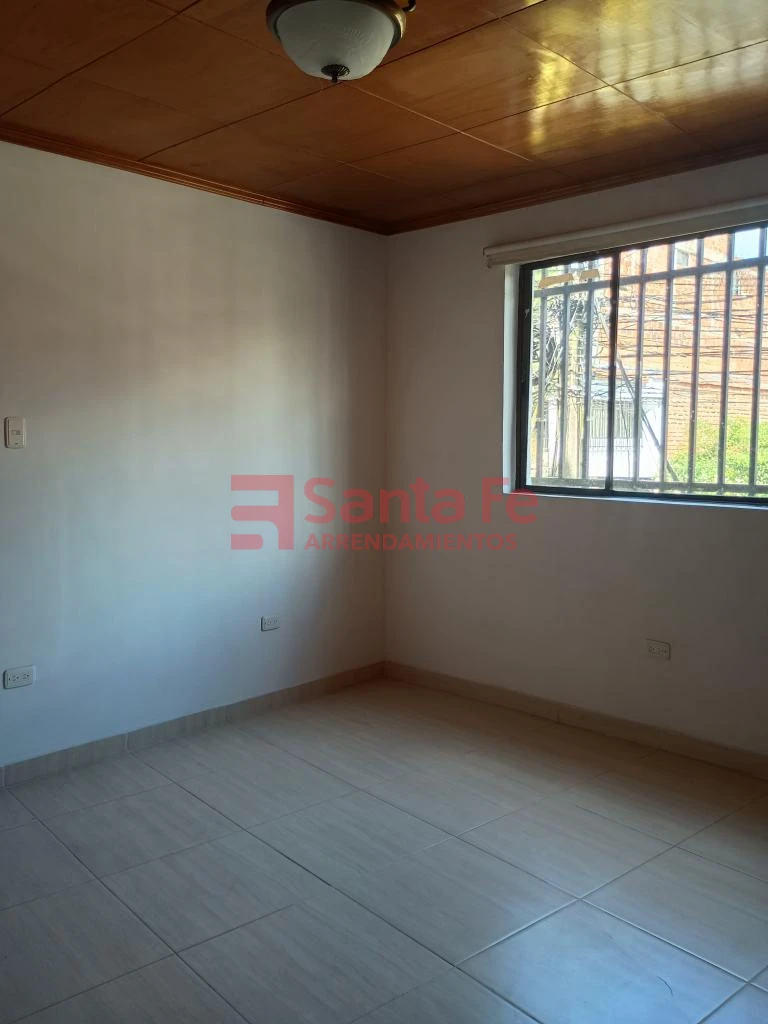Casa Local en Florida Nueva, Medellín — foto 35