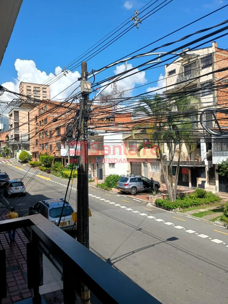 Casa Local en Florida Nueva, Medellín — foto 39