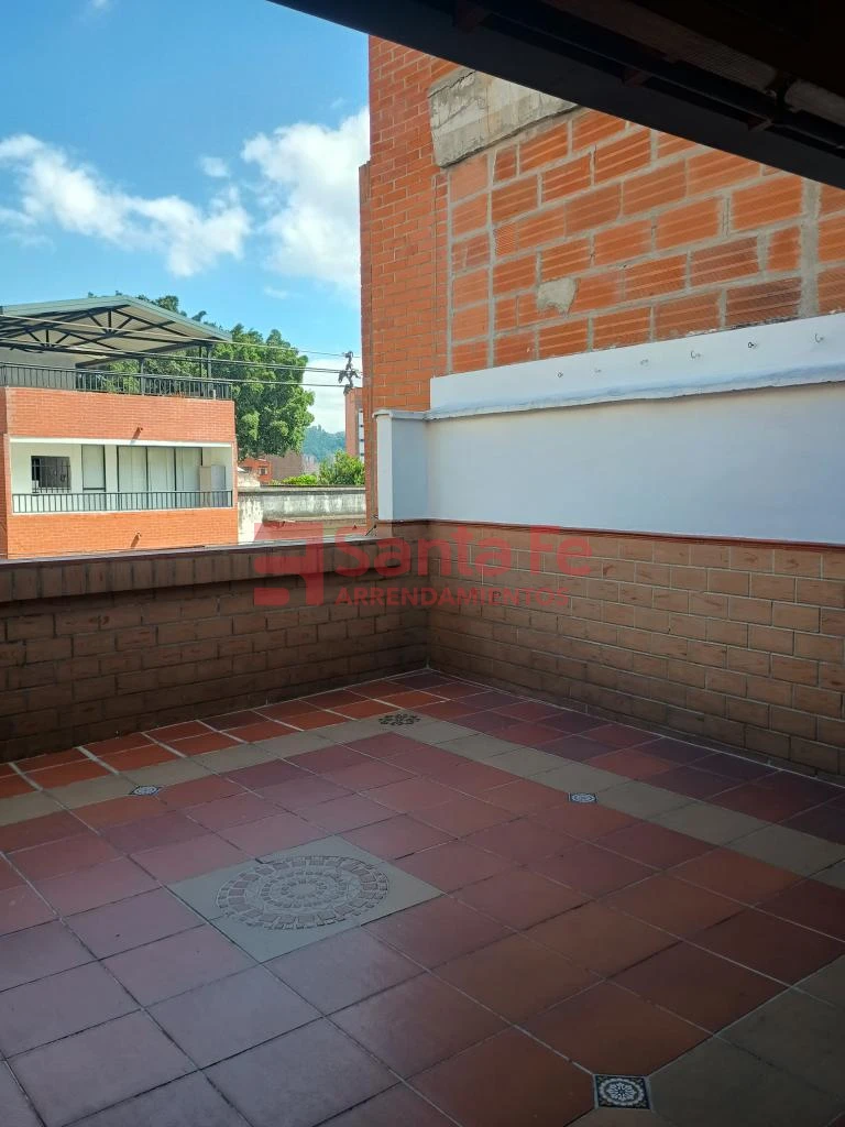 Casa Local en Florida Nueva, Medellín — foto 40