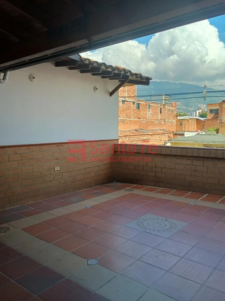 Casa Local en Florida Nueva, Medellín — foto 42