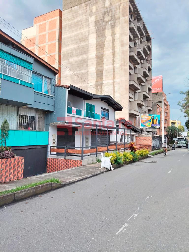 Casa Local en Laureles, Medellín