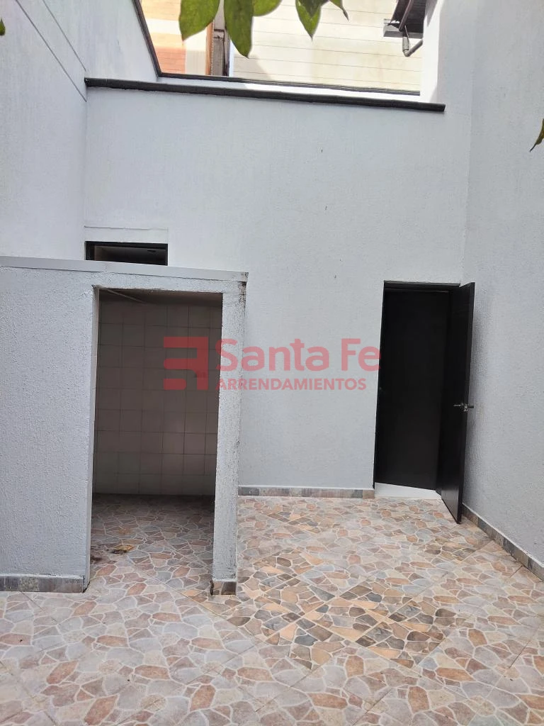 Casa Local en Laureles, Medellín — foto 22