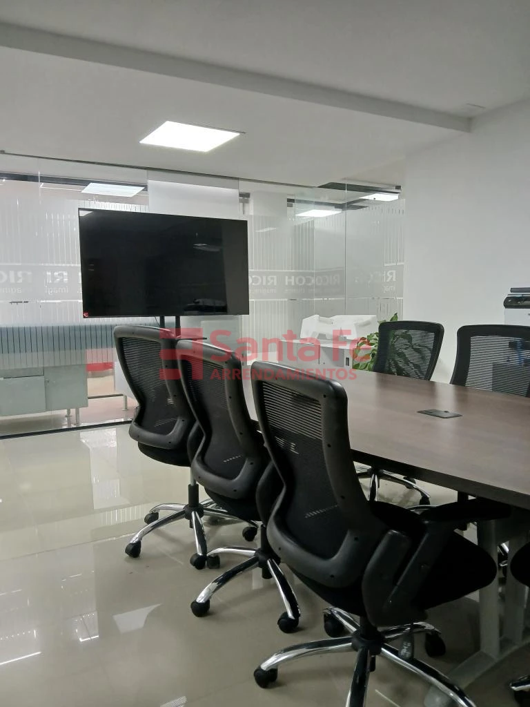 Oficina en Cerca exito de Colombia, Medellín — foto 6