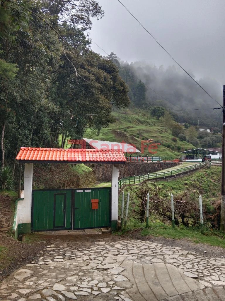 Finca en Santa Elena, Medellín
