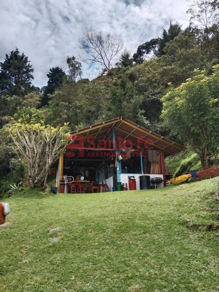 Finca en Santa Elena, Medellín