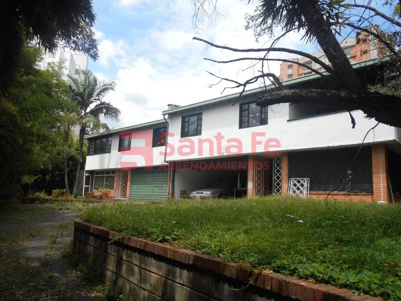 Casa Local en Robledo, Medellín