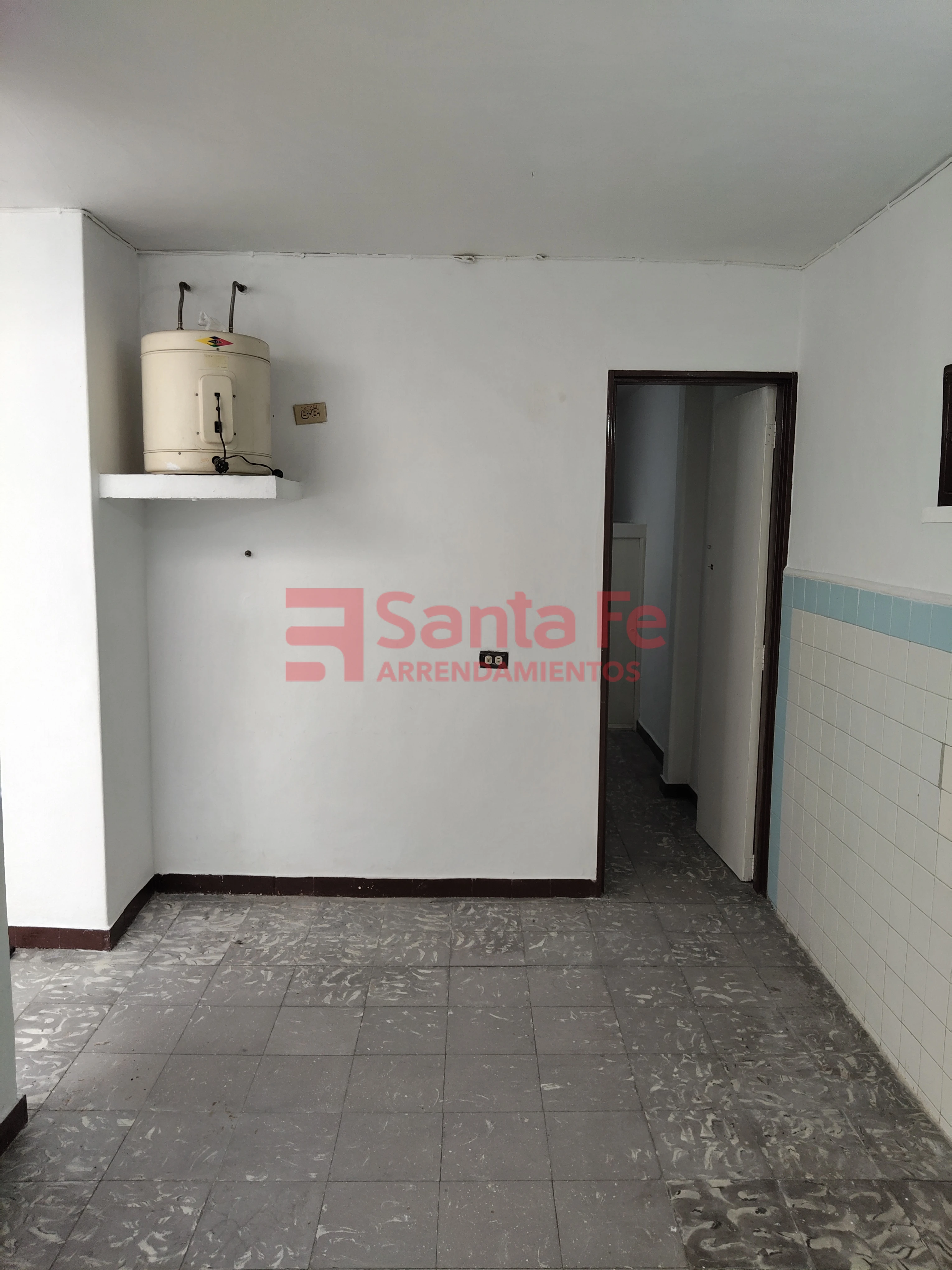 Casa Local en Florida Nueva, Medellín — foto 14