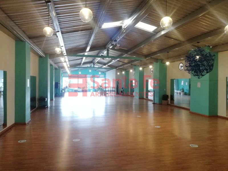 Local en Envigado, Envigado