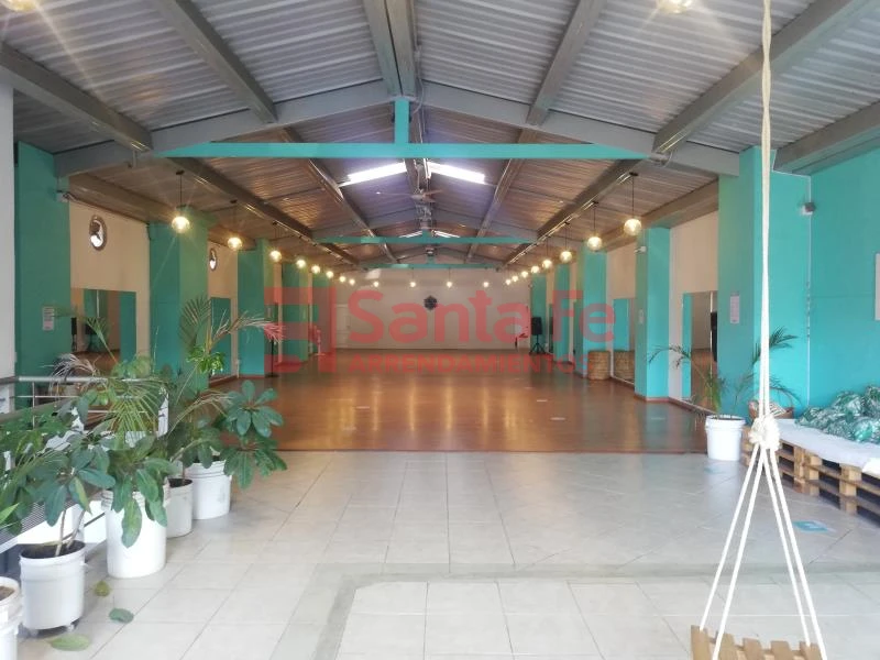 Local en Envigado, Envigado