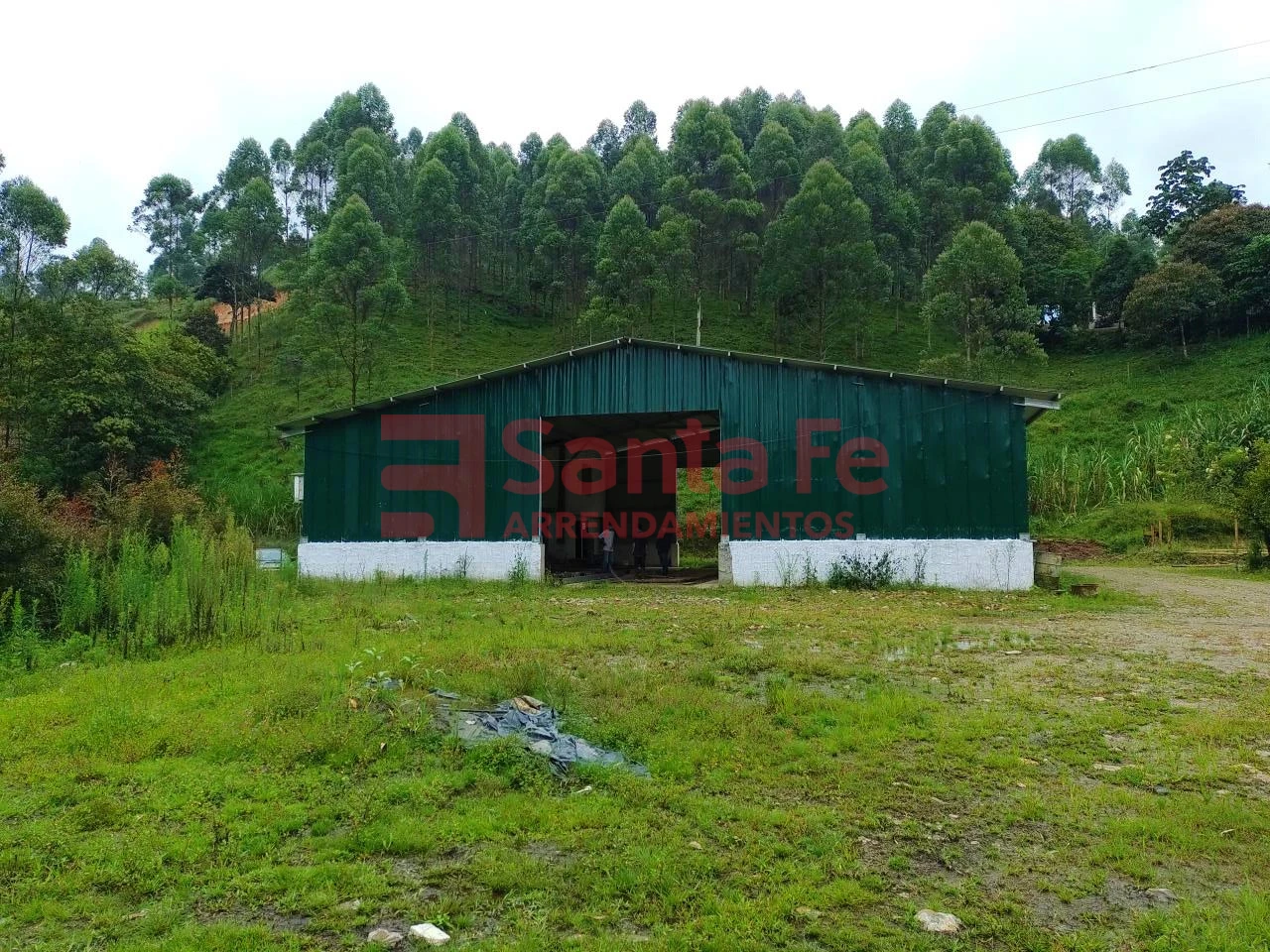 Bodega en Caldas, Caldas