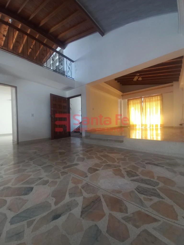Casa en Calasanz, Medellín