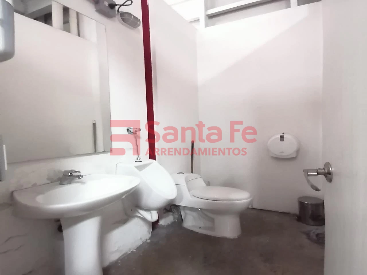 Local en Calasanz, Medellín — foto 6