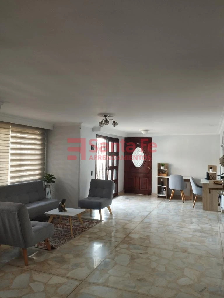 Casa Local en Castellana, Medellín