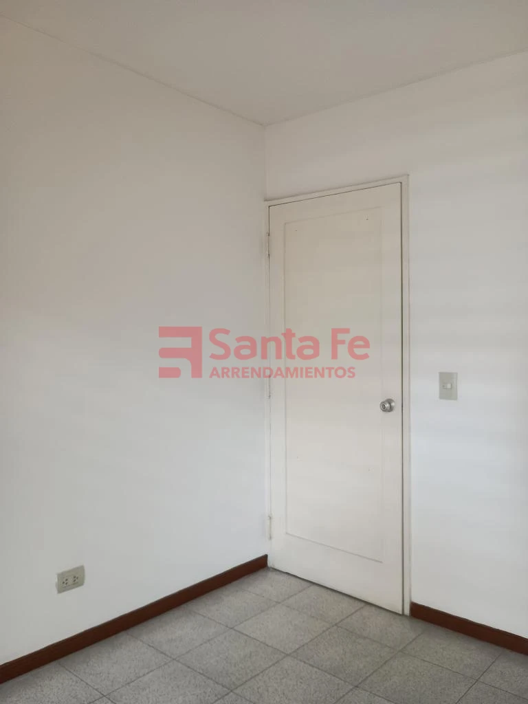 Casa Local en Laureles, Medellín — foto 17