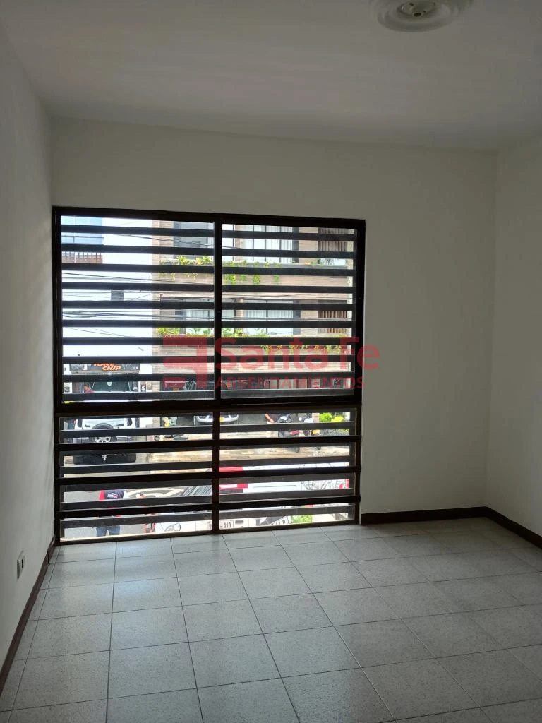 Casa Local en Laureles, Medellín — foto 18