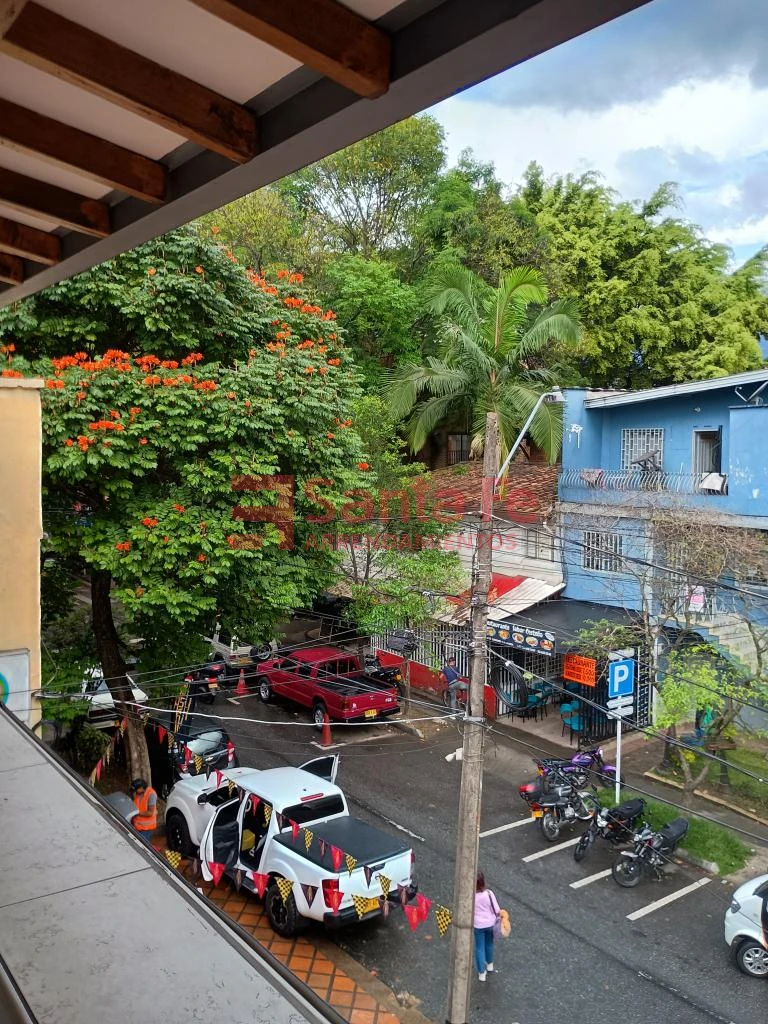 Casa Local en Laureles, Medellín — foto 43