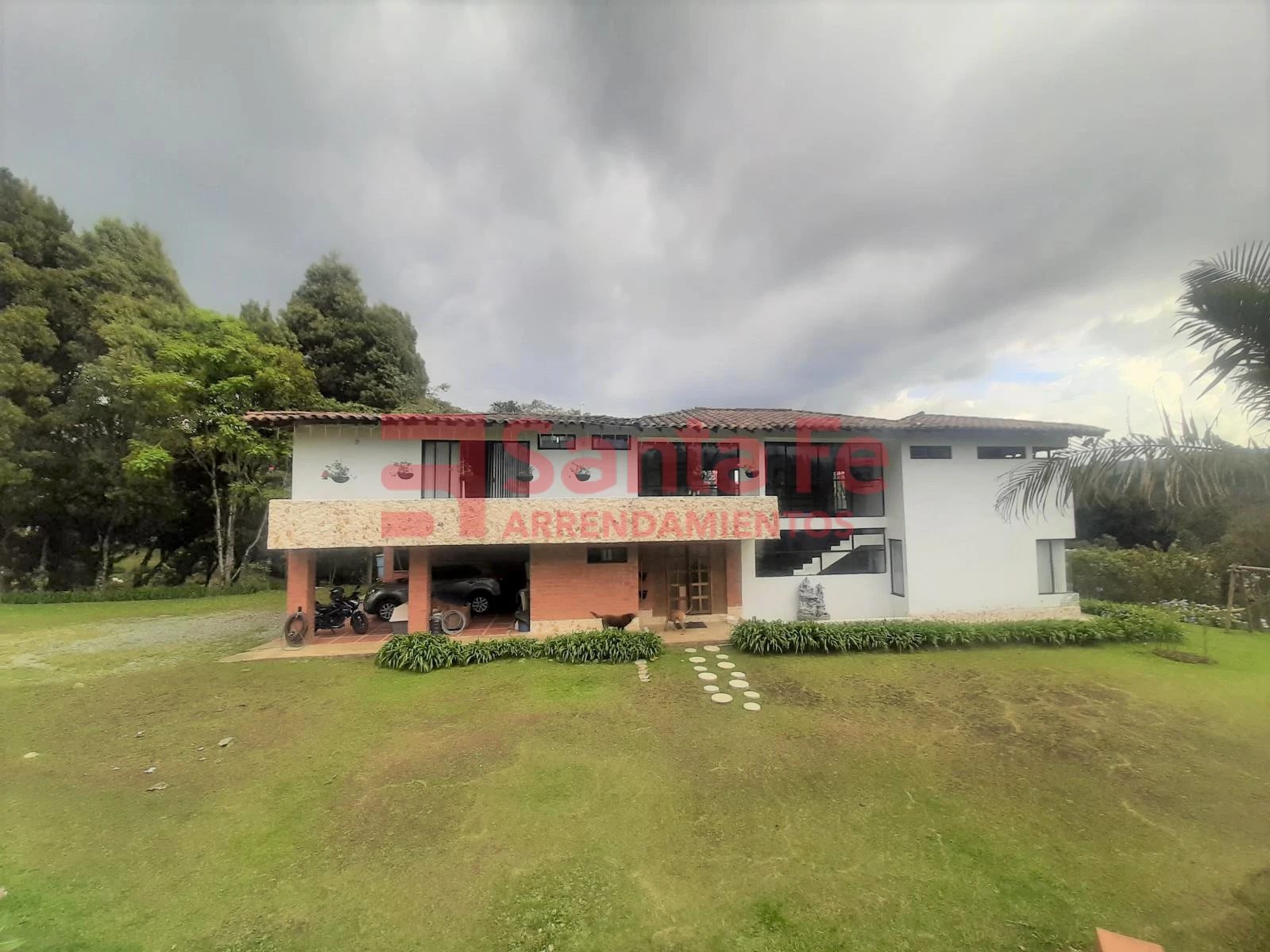 Casa en Santa Elena, Medellín