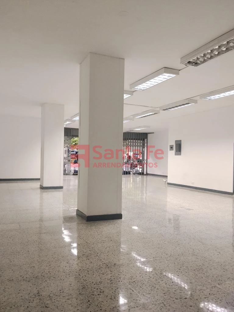 Local en Centro, Medellín — foto 12