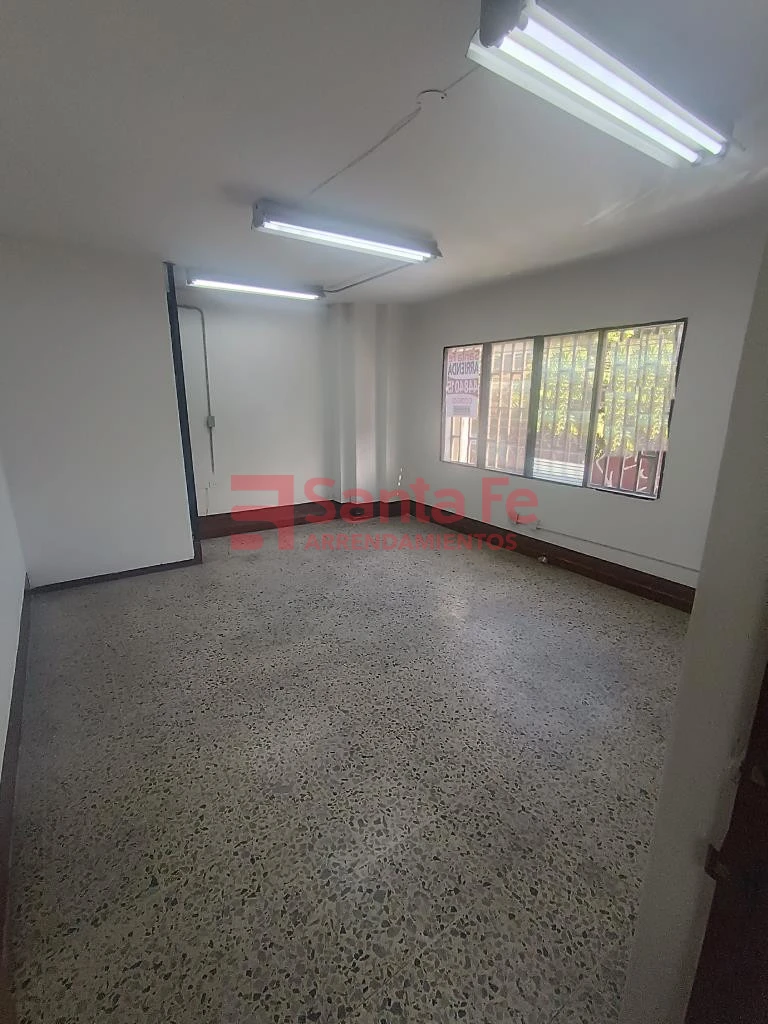 Local en Envigado, Envigado