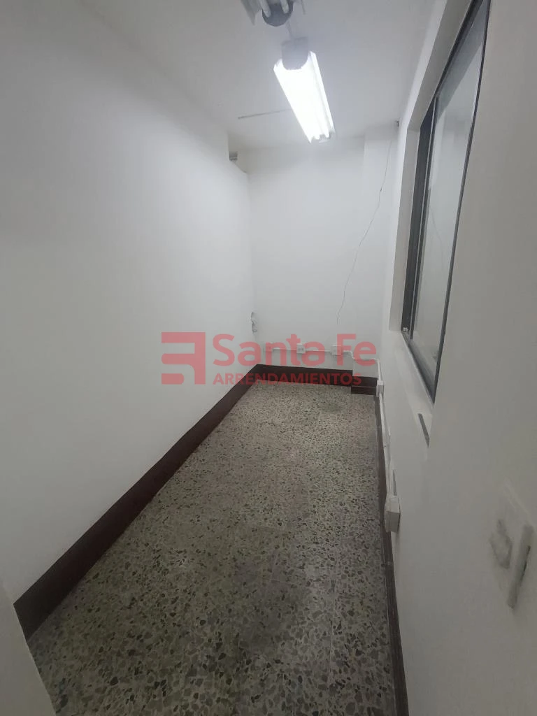 Local en Envigado, Envigado — foto 9