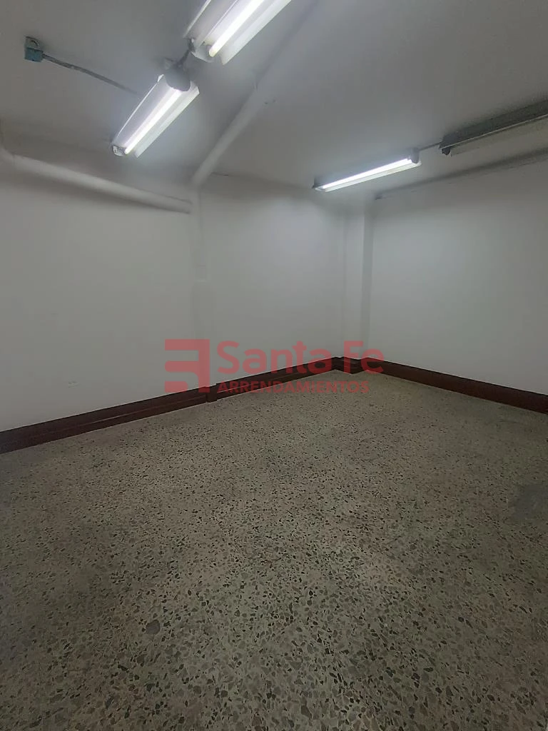 Local en Envigado, Envigado — foto 10