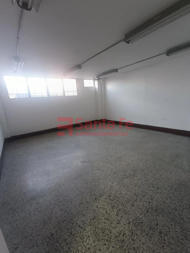 Local en Envigado, Envigado — foto 11