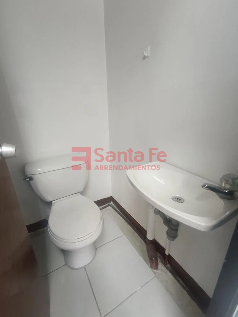 Local en Envigado, Envigado — foto 15
