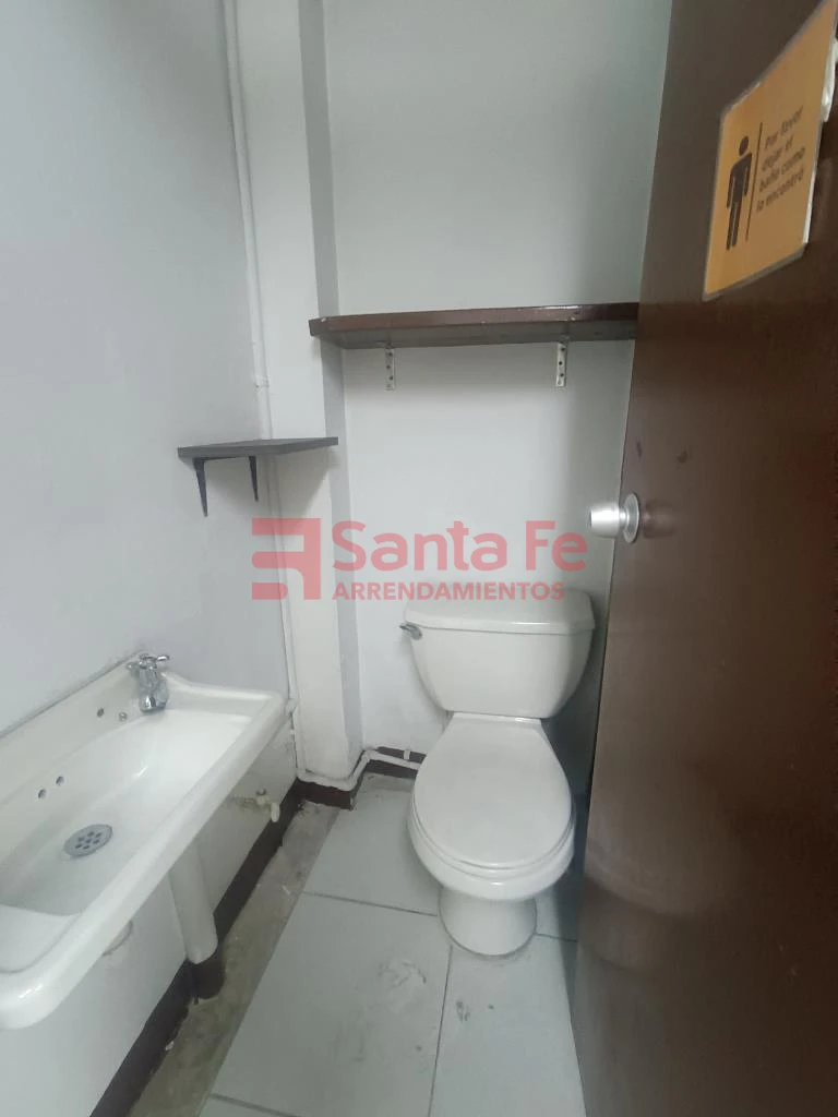 Local en Envigado, Envigado — foto 16