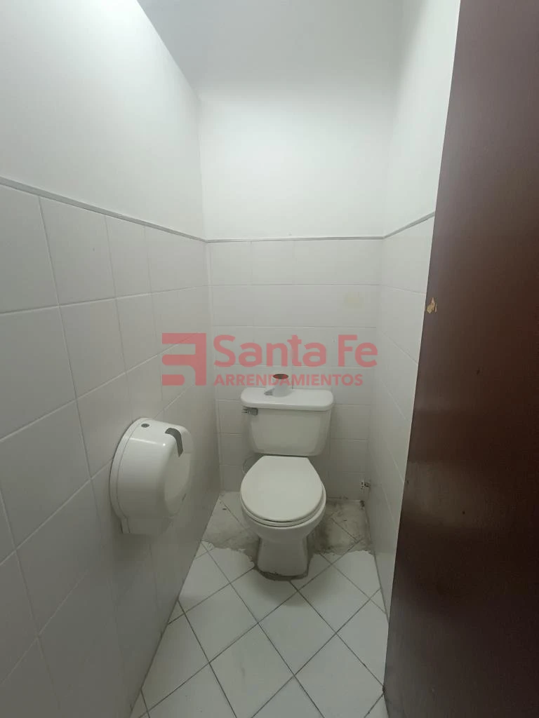 Local en Envigado, Envigado — foto 17