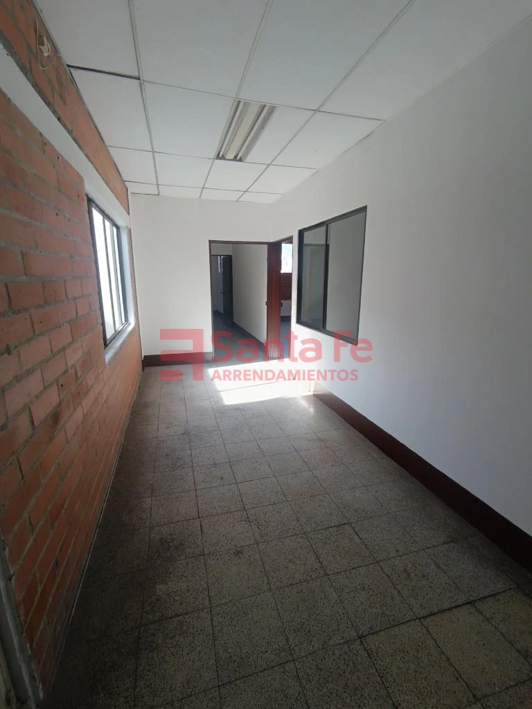 Local en Envigado, Envigado