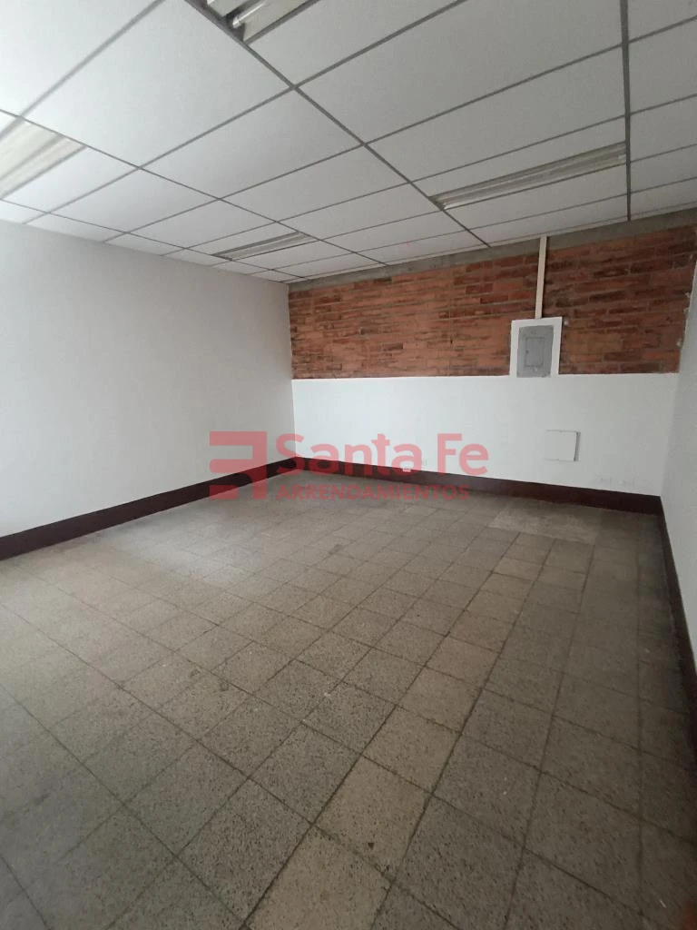 Local en Envigado, Envigado — foto 6