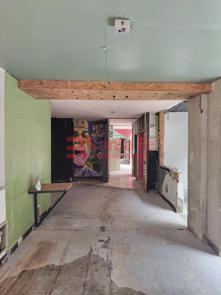 Local en Laureles, Medellín — foto 12