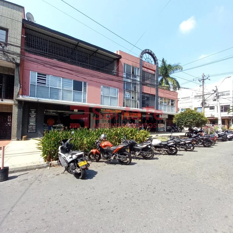 Local en Cerca exito de Colombia, Medellín