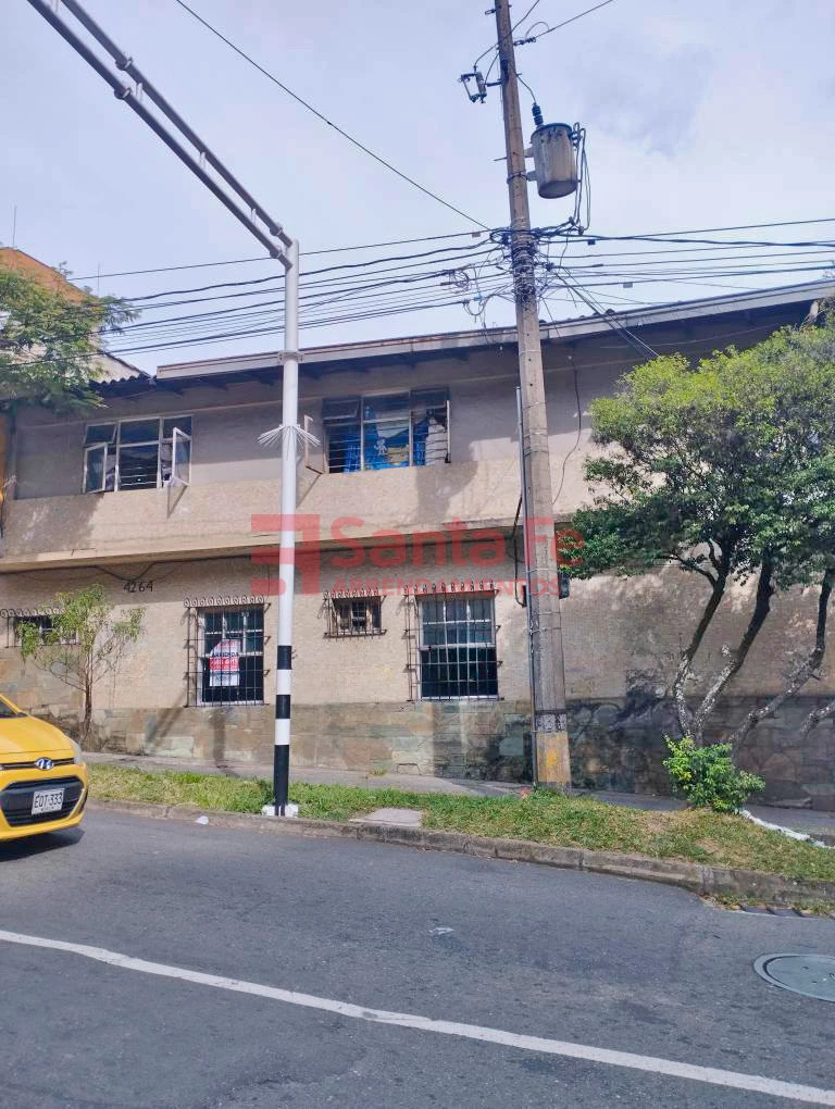 Casa Local en Centro, Medellín