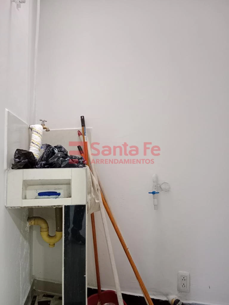 Oficina en Laureles, Medellín — foto 8